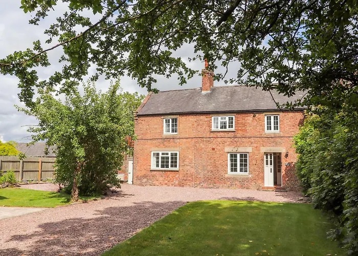 Well House Farm Flat 2